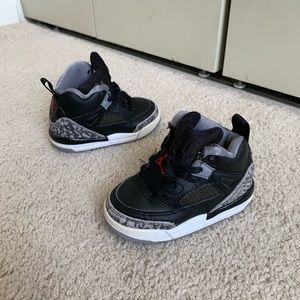 Nike Air Jordan Retro 4 Toddler Sneakers Size 5C